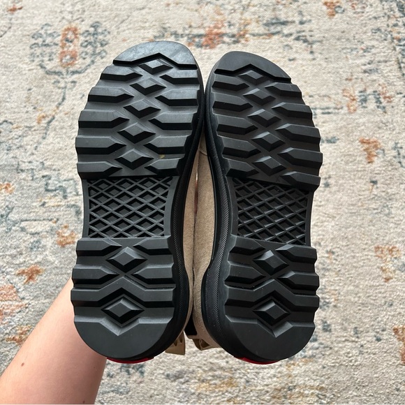 Vans Winter Chelsea Boots - Picture 5 of 8